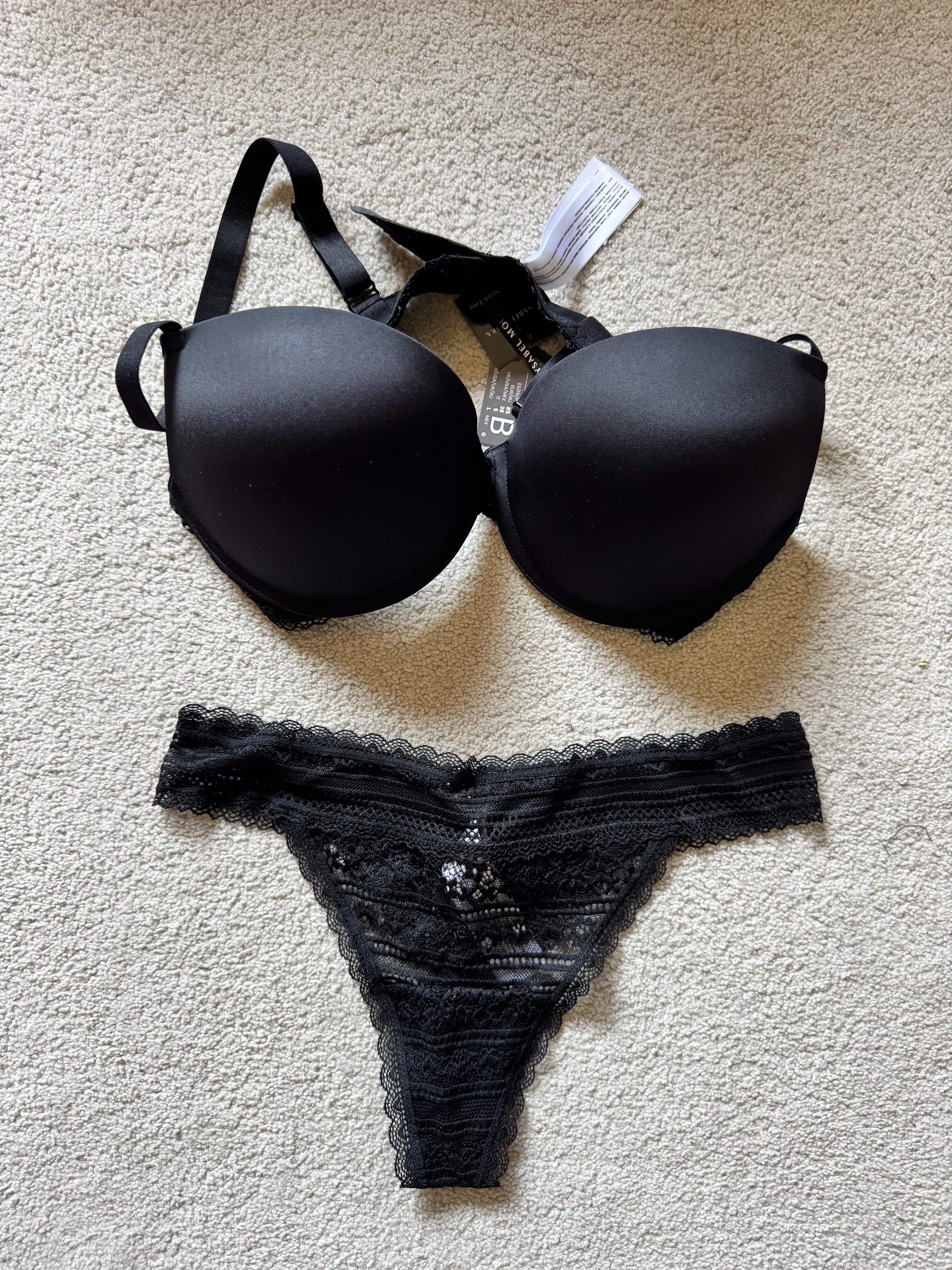 Conjunto Push-Up Liso com Tanga de Renda