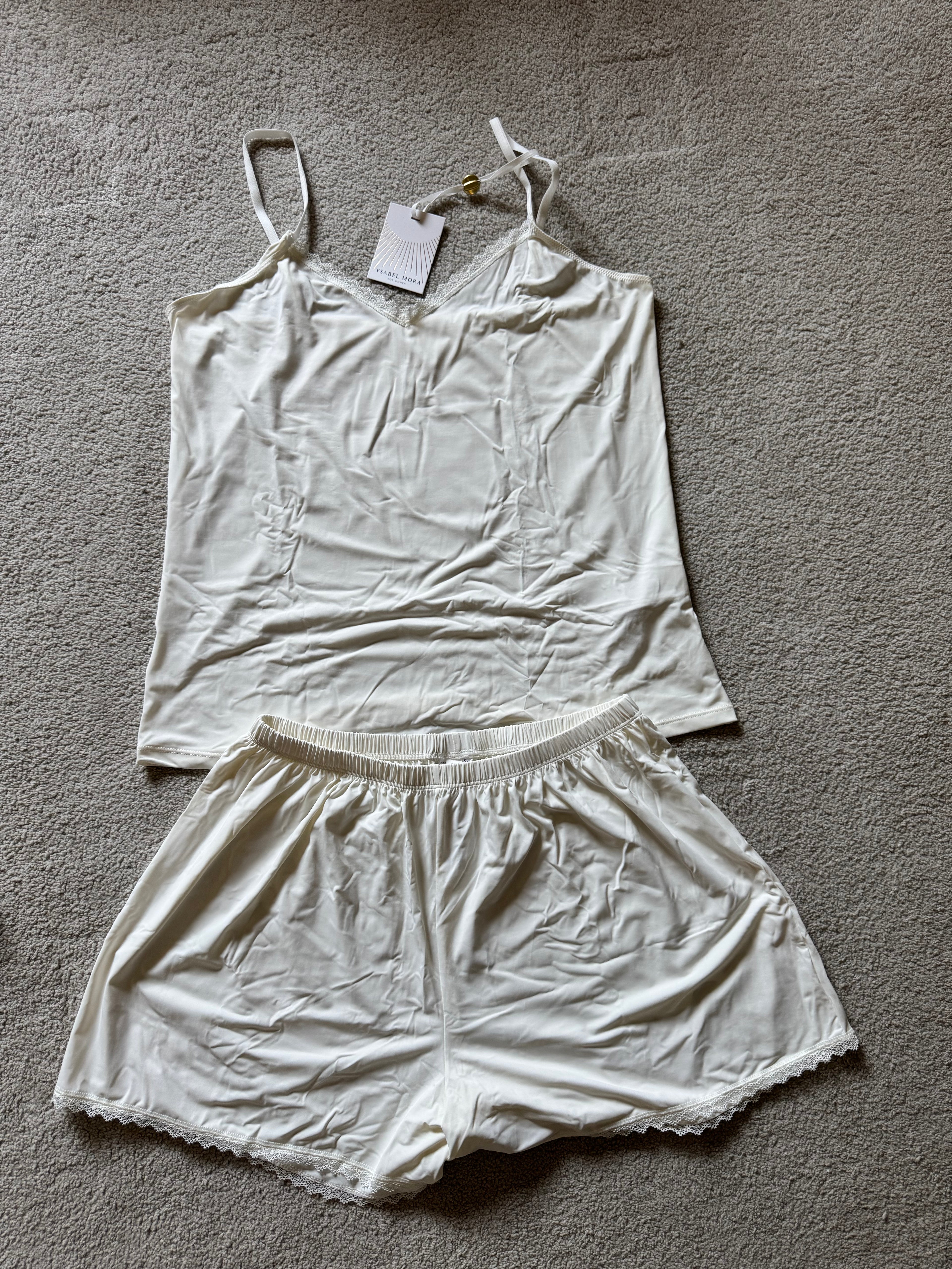 Conjunto de Pijama com Renda